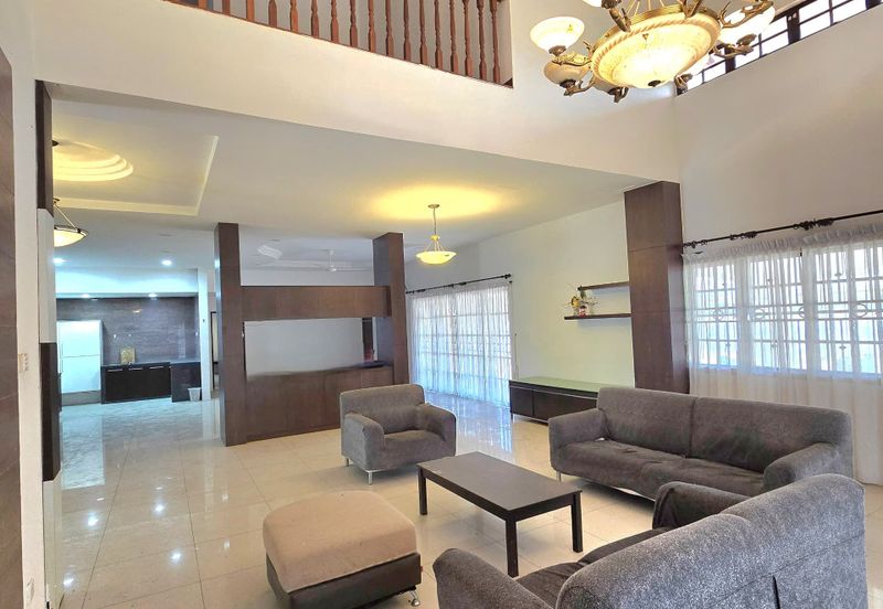 IOI Palm Villa Residence Double Storey Bungalow House For Sale / Rent