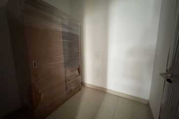 The Canal Garden South, Horizon Hills