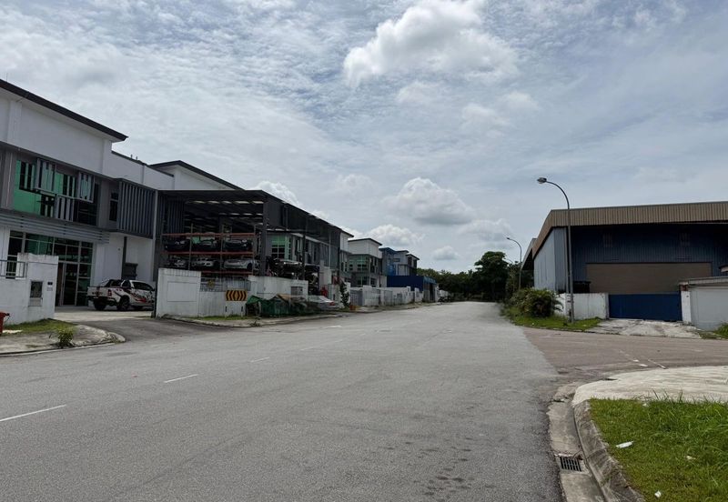 Kempas Utama Industrial Park