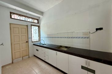 Taman Austin Perdana