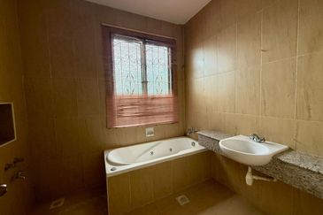 Taman Austin Perdana