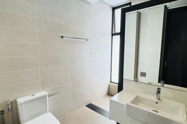 Avira Garden Terraces @ Medini