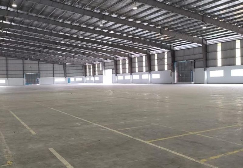 West Port, Pulau Indah