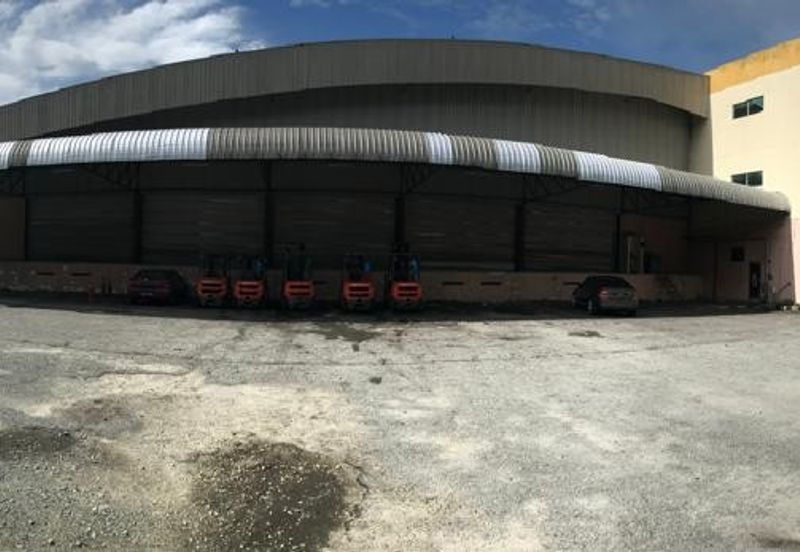 West Port, Pulau Indah