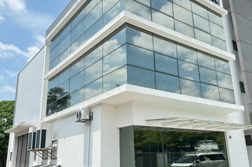 For Sale: Semi-D Factory in Selangor (Kajang | Cheras | Sungai Long | Bandar Mahkota Cheras | Kg Sungai Sekamat)