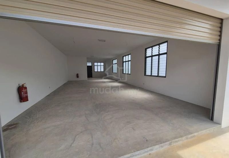 Bandar Putra Kulai Jalan Puyuh | New 1-Storey Shoplot | Putra Indah | From RM1800 | For Rent