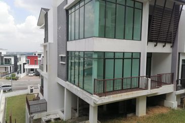 Kingsley Hills @ Putra Heights