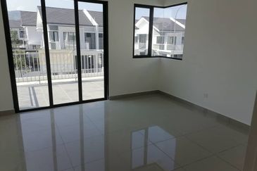 GARDEN HILLS RESIDENCES