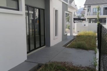 GARDEN HILLS RESIDENCES