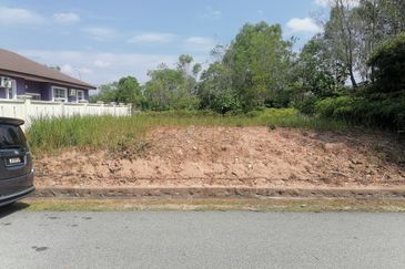 Bandar Tasik Senangin