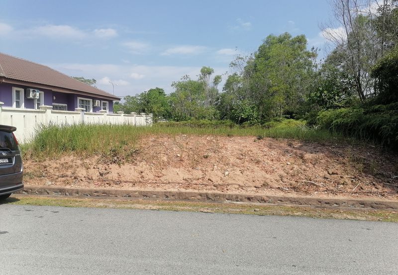 Bandar Tasik Senangin