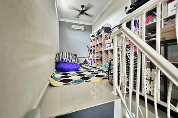 Taman Bukit Anggerik