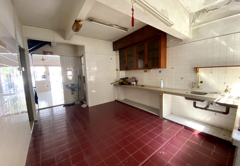 Jalan Bunga Kemboja 3