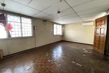 Jalan Bunga Kemboja 3