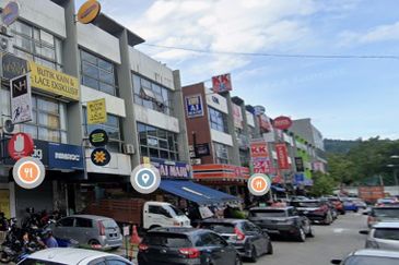 The Trillium @Lake Fields