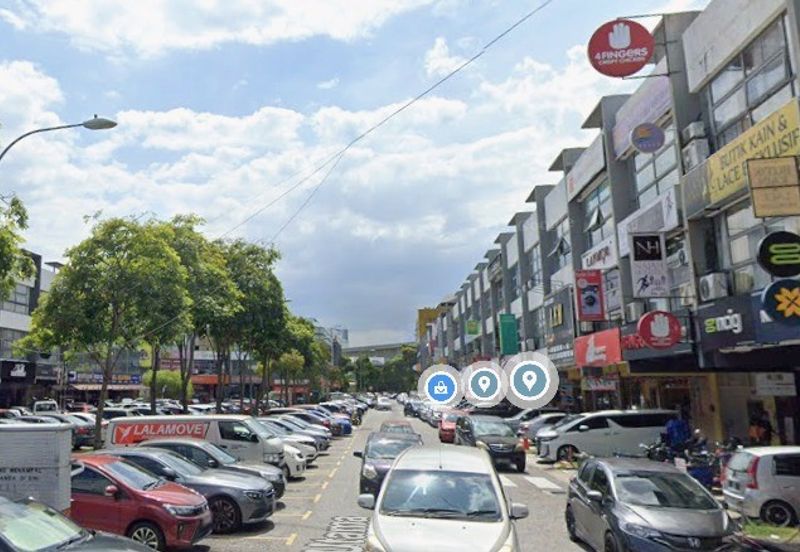 The Trillium @Lake Fields