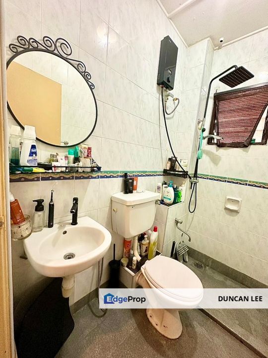 Corner lot Townhouse Desa Damai @ Alam Damai, Kuala Lumpur, Cheras