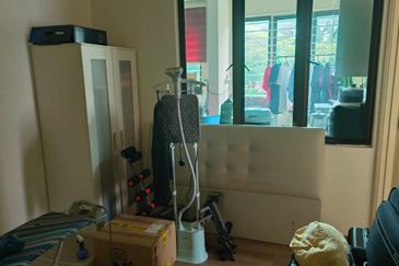 Bandar Tun Hussein Onn