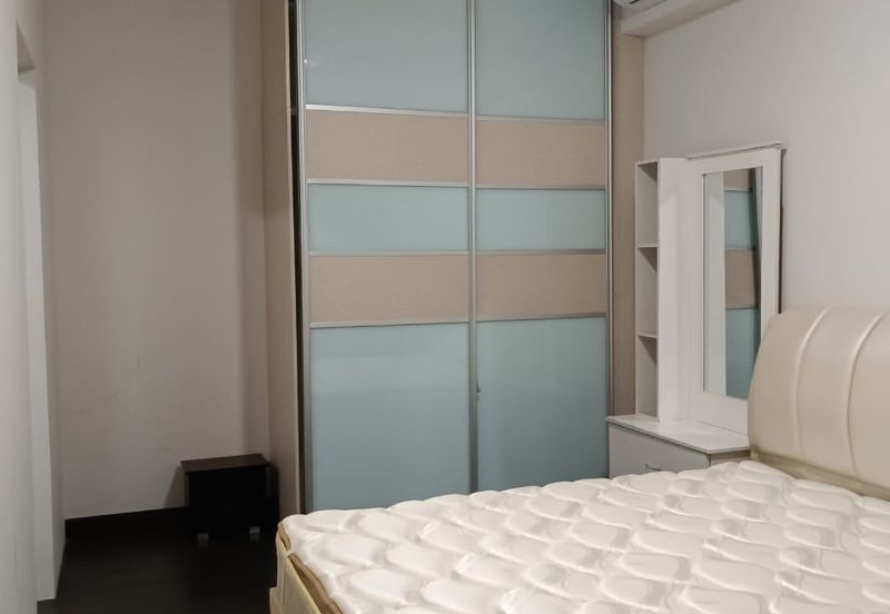 28 Boulevard (28 BLVD)