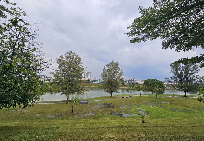 Avenue 2, Lake Valley