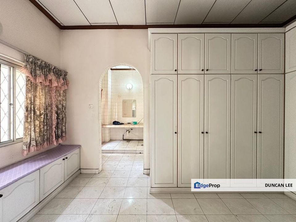 

2.5 Storey Bungalow @ Taman Taynton View , Kuala Lumpur, Cheras