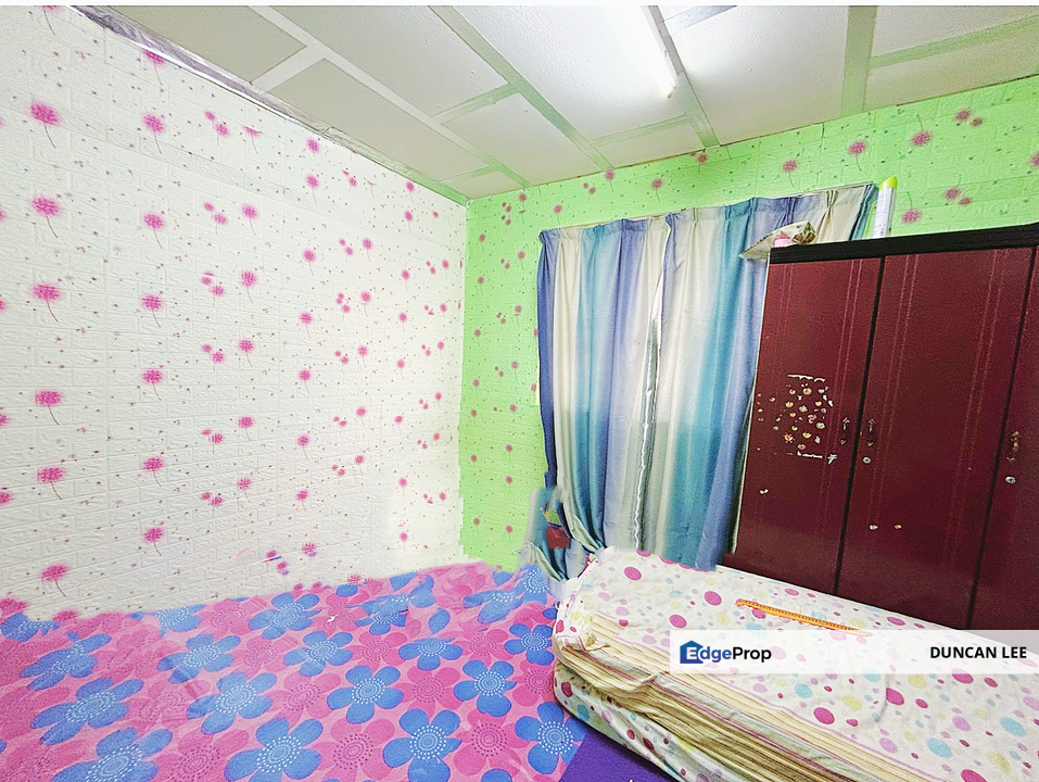 
2 Sty terrace house @ Taman Rakan, Kajang, Selangor, Cheras South