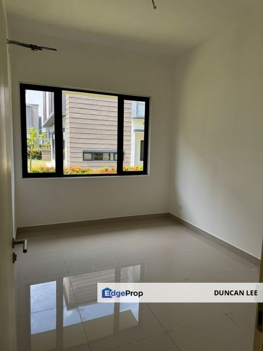 1½ Stry Townhouse(corner+extra land)  Diamond City @ Semenyih
, Selangor, Semenyih