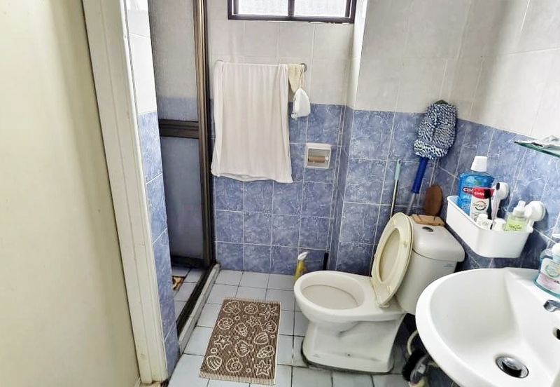 SL 13, Bandar Sungai Long