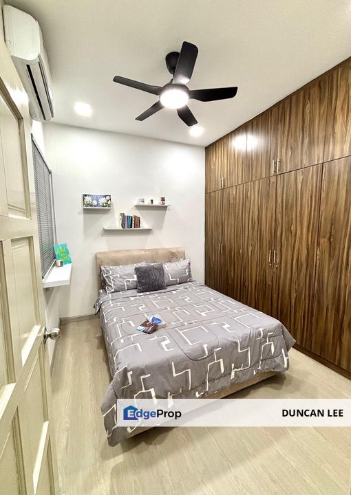 Taman Bukit Belimbing, 2 Storey Intermediate Terrace House For Sale, Selangor, Seri Kembangan