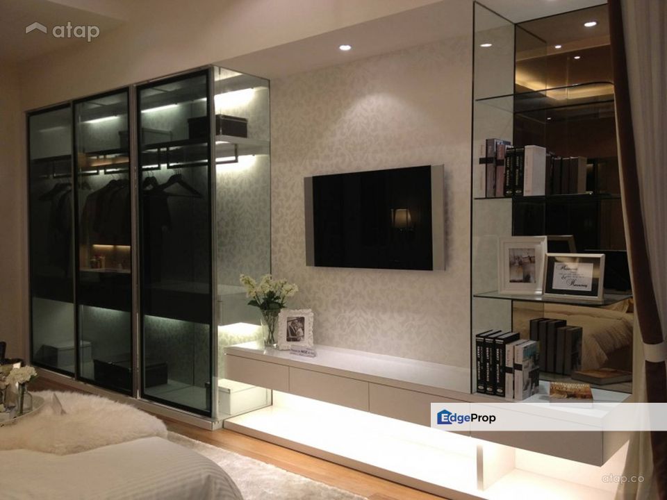 Tritower for sales, Johor, Johor Bahru