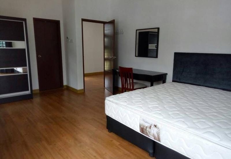 SemiD 2 Tkt berhampiran pantai-Punggai Kota Tinggi