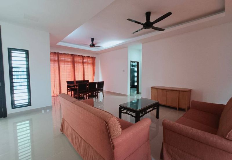 SemiD 2 Tkt berhampiran pantai-Punggai Kota Tinggi