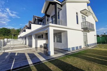 Meridin East The Greenway & The Eden