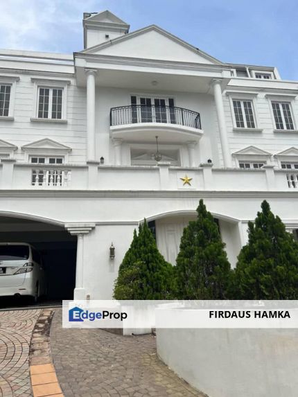 A stunning 2.5-Story Luxury Bungalow in the prestigious Mont Kiara For Sale, Kuala Lumpur, Mont Kiara
