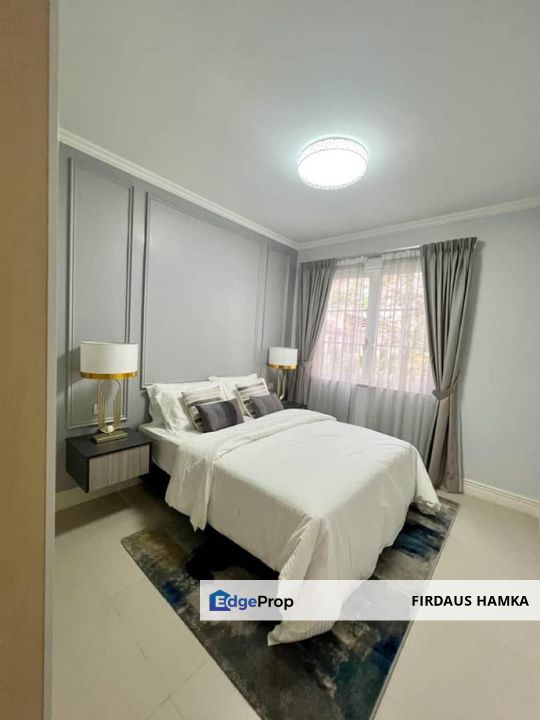 A stunning 2.5-Story Luxury Bungalow in the prestigious Mont Kiara For Sale, Kuala Lumpur, Mont Kiara