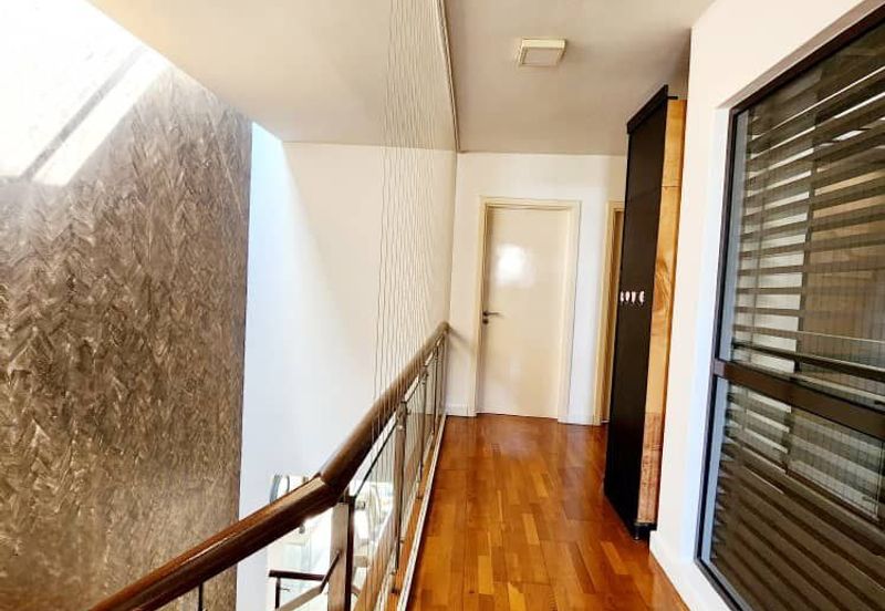 Mozart, Symphony Hills