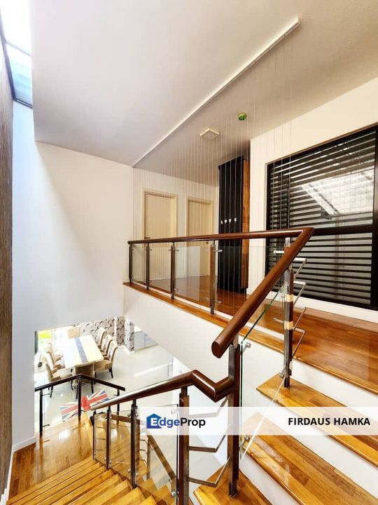 For Sale : Fully Furnished 3-Storey Mozart, Symphony Hills, Cyberjaya, Selangor, Cyberjaya