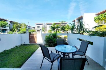 Mozart, Symphony Hills