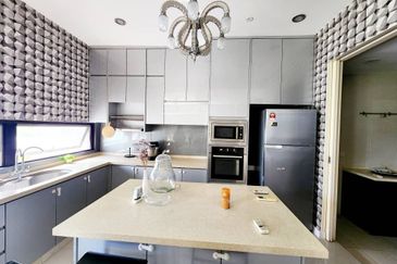 Mozart, Symphony Hills