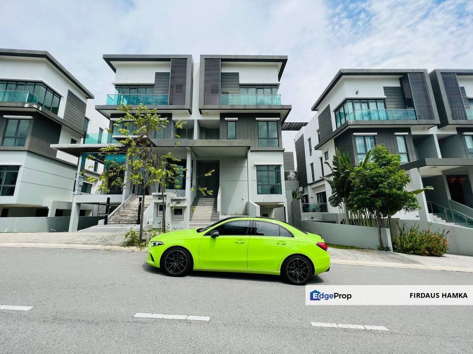 FOR SALE: Semi-Detached Desa Hill Villas, Desa Petaling, Kuala Lumpur, Kuala Lumpur, Desa Petaling