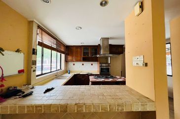 Seksyen 13, Shah Alam