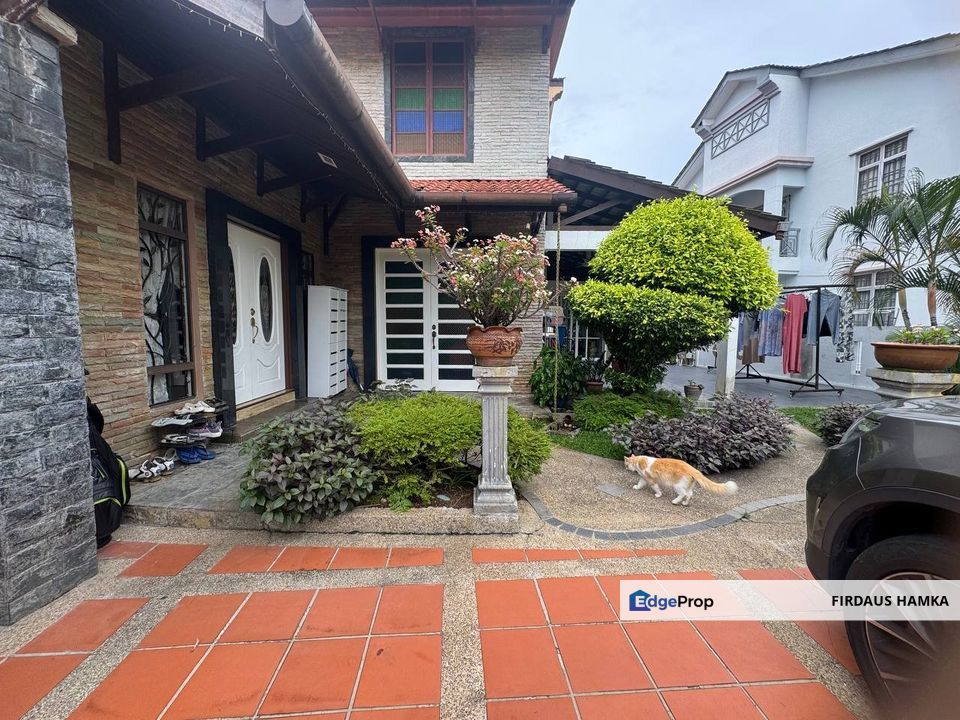 BIG LAND AREA FACING OPEN SEMI D HOUSE IN UKAY PERDANA, Selangor, Ulu Kelang