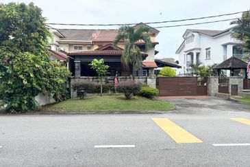 Jalan Ukay Perdana 4/2