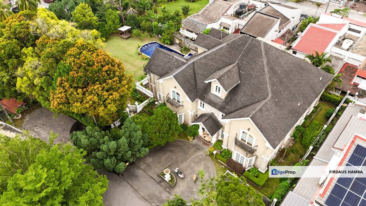 2.5 Storey Bungalow House
Taman Melawati, Selangor
, Selangor, Gombak