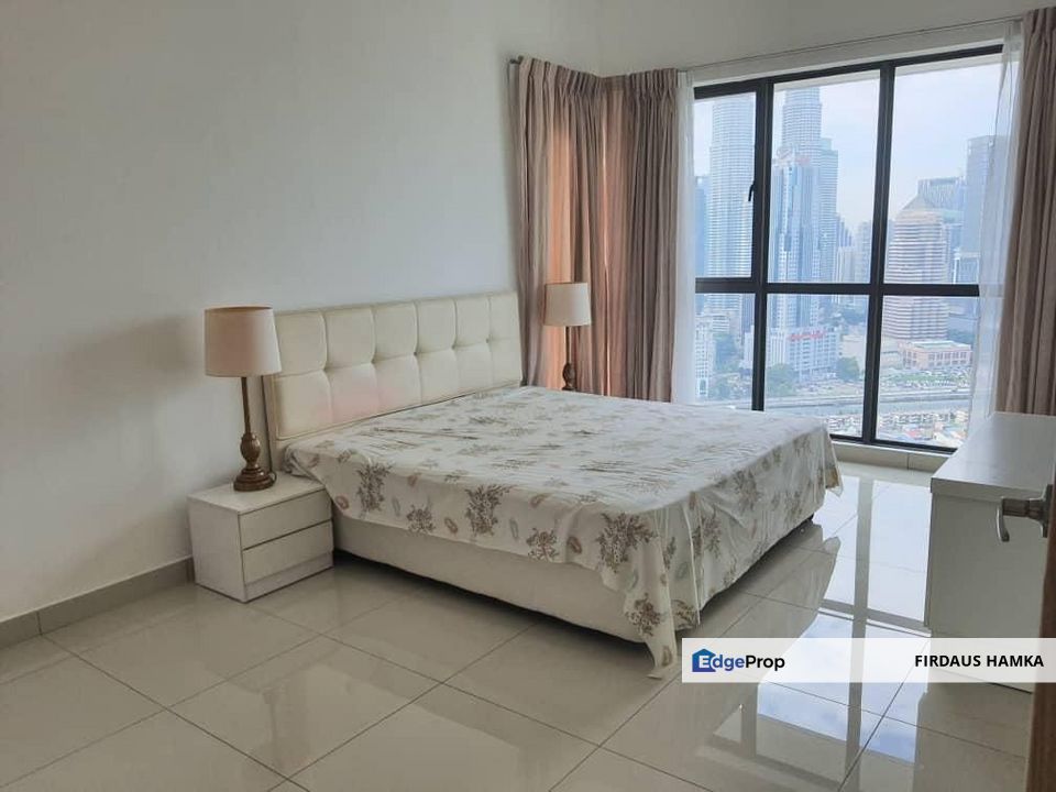 Fully Furnished & Well Maintained !!!
Setia SKY Residences @ KLCC, KL City - Nice View Facing  KLCC !!!
, Kuala Lumpur, KL City