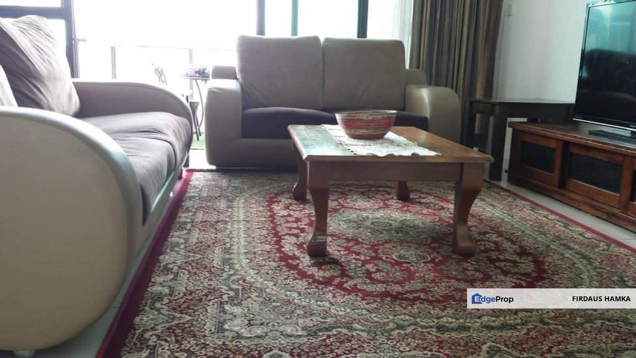 Fully Furnished & Well Maintained !!!
Setia SKY Residences @ KLCC, KL City - Nice View Facing  KLCC !!!
, Kuala Lumpur, KL City