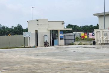 Kawasan Perindustrian Olak Lempit