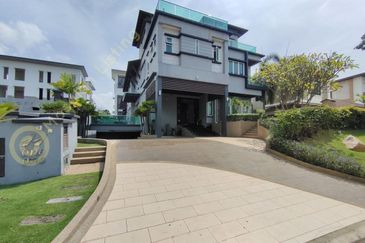 Aliris Villa, Setia Ecopark