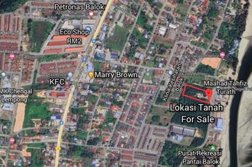 Jalan Seberang Balok