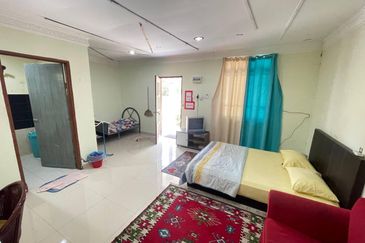 Jalan Seberang Balok